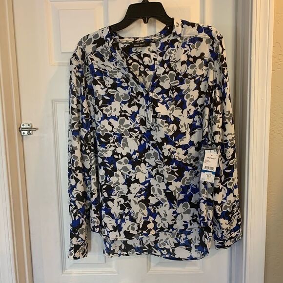 Nine West Sunset Getaway Blue Mood Top - Picture 1 of 16